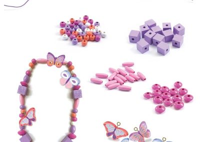fagyongyok-pillengok-wooden-beads-buterflies-1-djeco-design-by-9810-1620495865-1_opt
